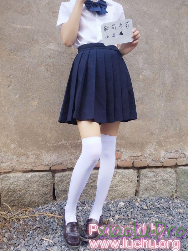 @少女软萌萝莉小仙 - 学生制服户外露出图包+狐狸尾巴塞肛视频720P高清