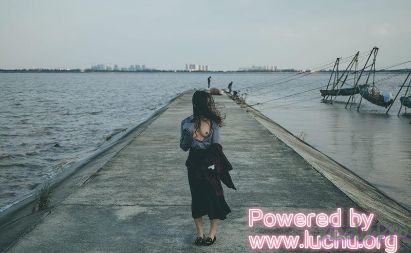 @柚木 - 户外海边大尺度露出【43P】