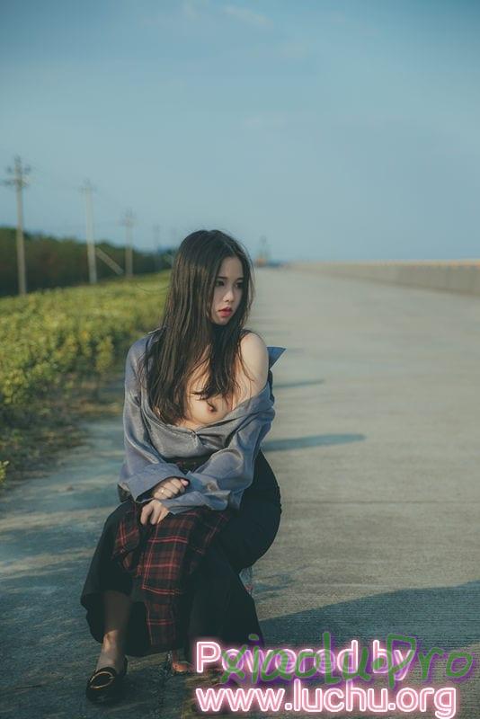 @柚木 - 户外海边大尺度露出【43P】