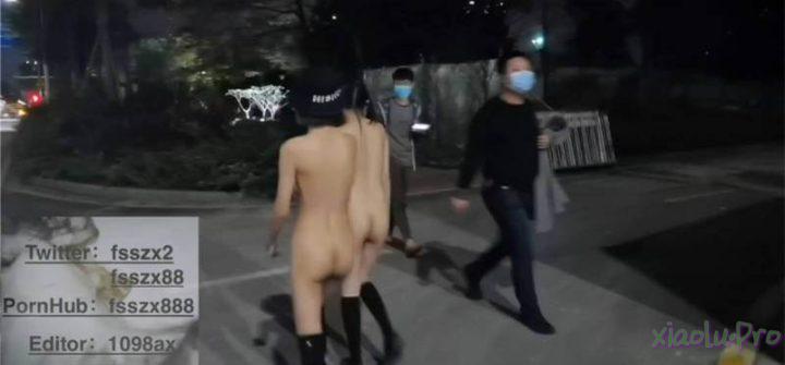@冯珊珊FSS - 高价会员私拍流出 午夜和闺蜜街道极限露出全裸骑车1v801M[私有云]