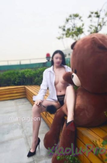 @MimiLifeShow - 汤博乐推特疯狂极限露出[440p/23v/628m]