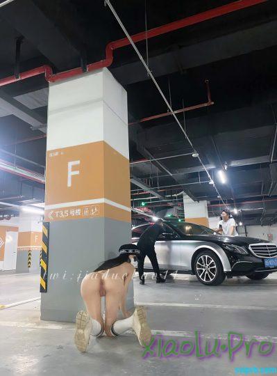 《稀缺精品流出》最新整理推特身材一级棒的反差女神 户外露出调教 淫乱群P 极限反差 完美露脸[2.29G]
