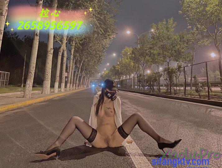 推特火爆极品骚妻@控心 - 大尺度性爱私拍视图流出 欲求不满反差淫荡母狗~A4腰极品大长腿~绿帽、露出、3P、4P、炮机、肛塞调教疯狂乱操【92P+17V/633M】