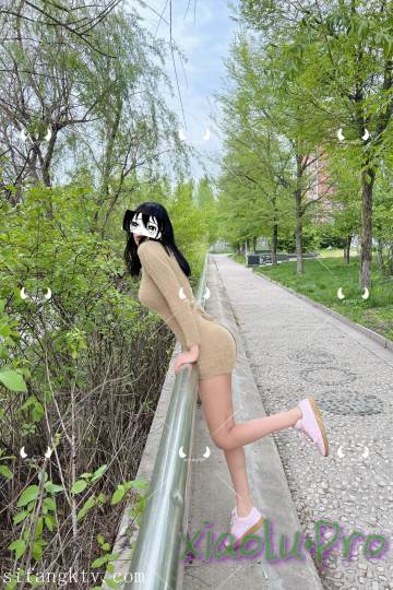 @mympet - 户外露出图包视频 [16P+7V/75.7M]