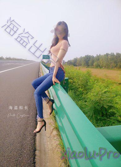 人生赢家推特大神（海盗船长）各种高端S级女神良家人妻露出群P女女群调极度淫靡福利 [449p+37v/832M]