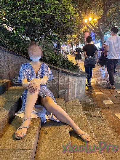 【极品反差 淫妻泄密】推特网红NTR绿帽骚妻母狗@chengsedemeng - 私拍~户外露出野战人妻共享诚邀粉丝3P熟女控臀控必备 [1.16G/80P+30V]