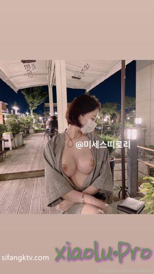 巨乳淫妻 mrsddirori Onlyfans 福利合集，群P露出制服 [172P+14V/8.08G]