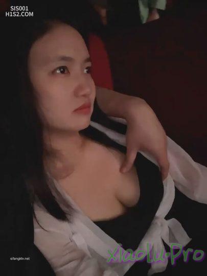 人妻 @雅雅 露出日常福利视频 [1V/743M]