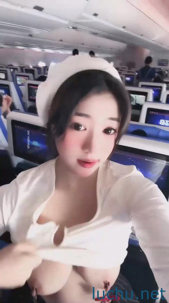 反骨PP 甜美妹子私拍福利 [37P+1V/431M]