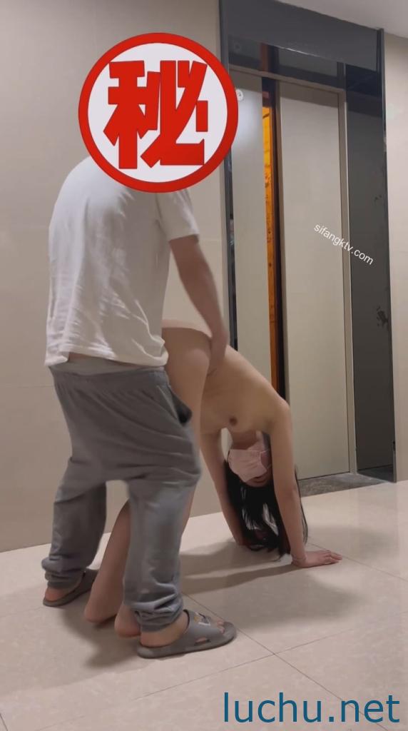 露出狂@琳琳linlin 私拍福利第二季 [28V/4.01G]