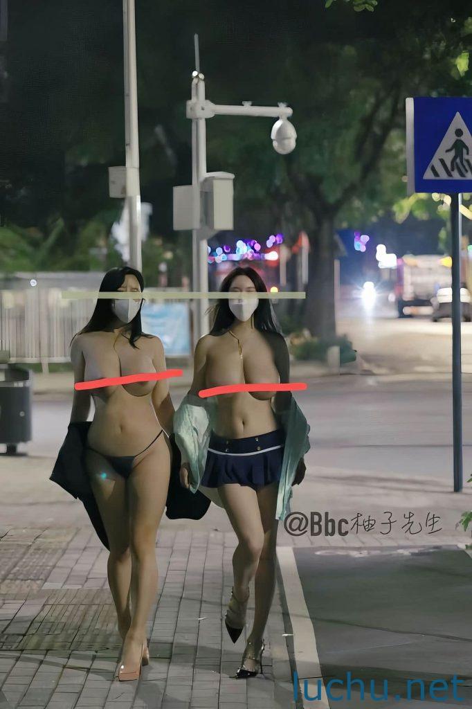 @Bbc柚子先生 2024最新私房露出摄影 [78P+12V/1.07G]