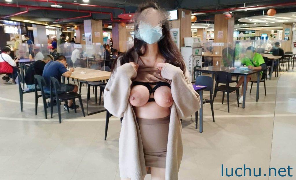@Boobs52020 巨乳露出博主小蓝鸟作品存档 [257P+8V/117M]
