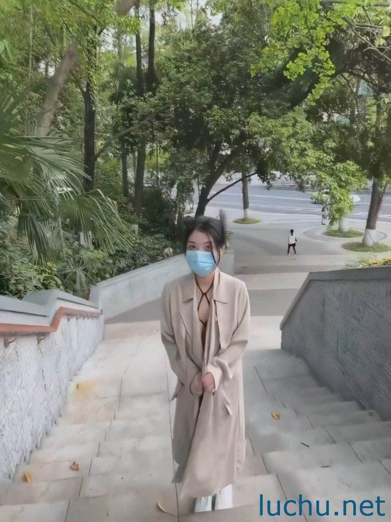 @Bbc柚子先生 2024最新私房露出摄影 [78P+12V/1.07G]