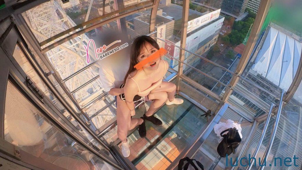 小姐姐和男友玩露出play [np+15v/460M]