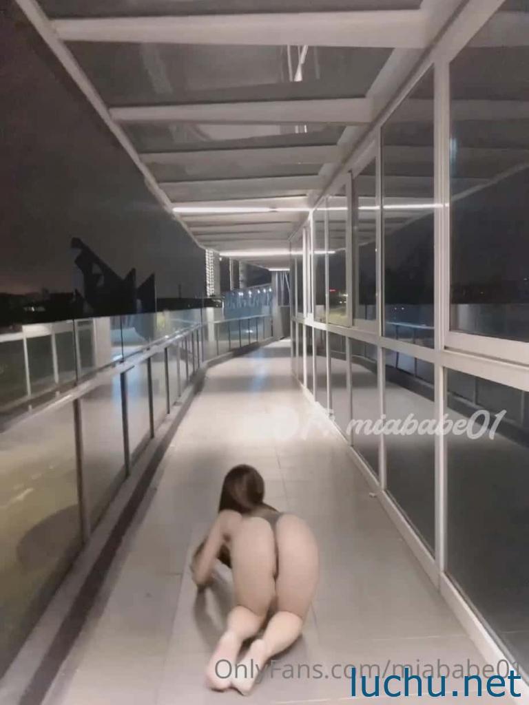 Mia OF露出淫乱私拍 第一弹[720P+144V/4.57G]