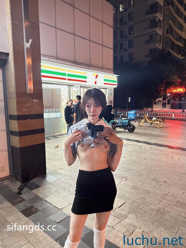 @彤彤乖 9月最新户外露出福利[21P+43V/1.4G]