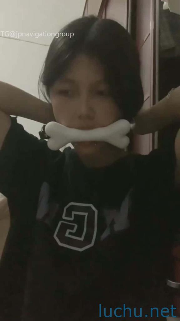 唇钉女孩居家自慰私拍[93V/336M]