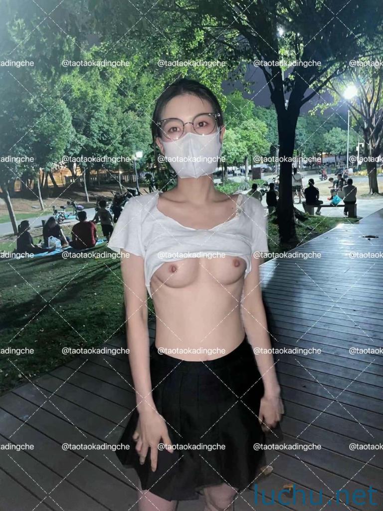 @taotaokadingche 桃子户外露出视图存档[123P+20V/354M]